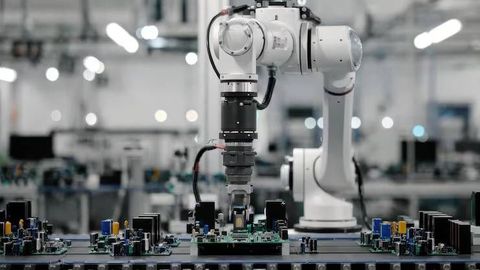 Robotic Arm Assembly Systems Explained: Types, Components, Applications and Key Considerations