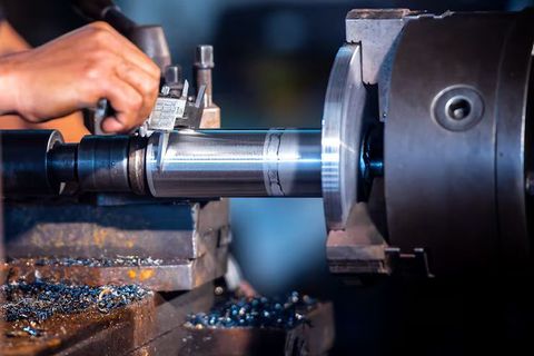 Lathe Machine Knowledge: Working Process, Machine Parts, Operations and Tool Selection