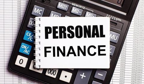 Consejos de finanzas personales: Presupuesto inteligente, fondos de emergencia, reducción de deudas y gestión del dinero.