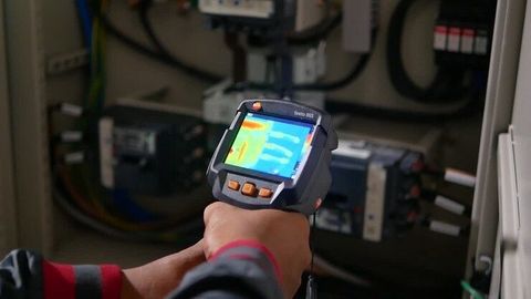 Thermal Testing Equipment Details: Test Procedures, Sensors, Controls, Accuracy, and Safety Features