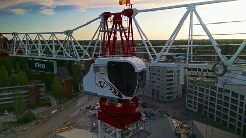 Hydraulic Crane System Guide: Types, Components, Working Principles, Uses, and Safety