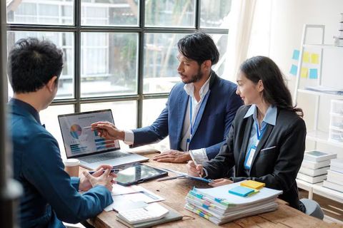 Business Consulting Guide: Services, Strategies, Benefits, and Key Areas Explained