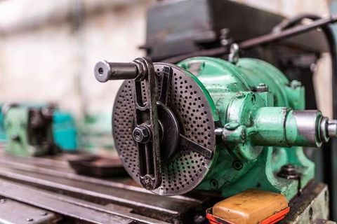 Industrial Machine Tools Explained: Types, Functions, Applications, Benefits and Key Considerations