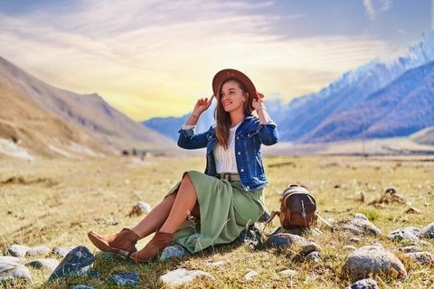 Women’s Solo Travel Guide: Destinations, Planning, Transportation, Activities and Safety